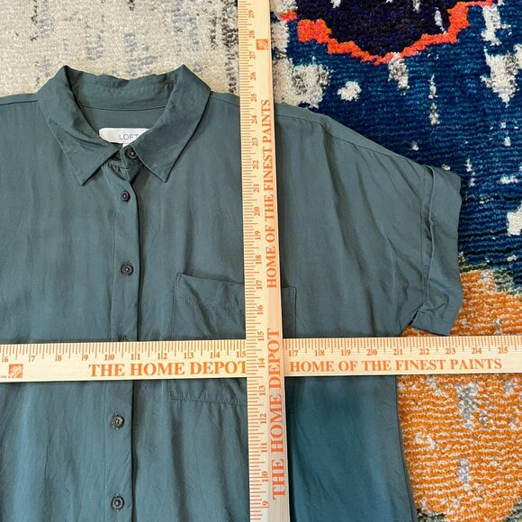 Set of 2 LOFT Short Sleeve Blouses, Green and Yellow-Peach, size Large - Picture 13 of 13